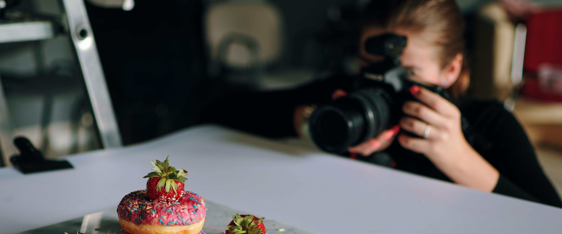 Interviewing Potential Product Photographers: A Guide